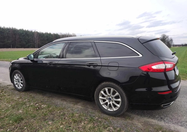 Ford Mondeo cena 49900 przebieg: 241900, rok produkcji 2016 z Sulejów małe 379